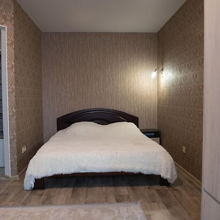 Apartament Академіка Корольова 20 1 Czerkasy Zewnętrze zdjęcie