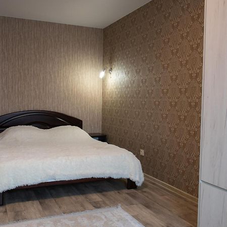 Apartament Академіка Корольова 20 1 Czerkasy Zewnętrze zdjęcie